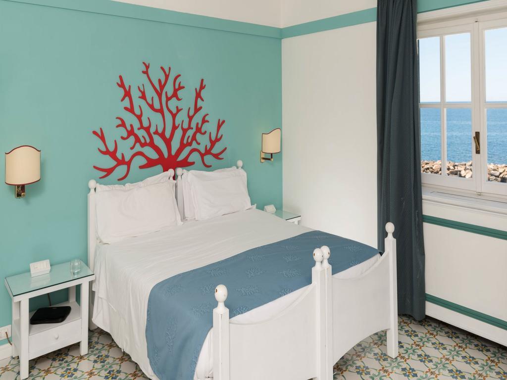 Sunbay Park Hotel Civitavecchia Exteriör bild